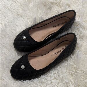 Dream Pairs Black Quilted Flats with Pearl Accent